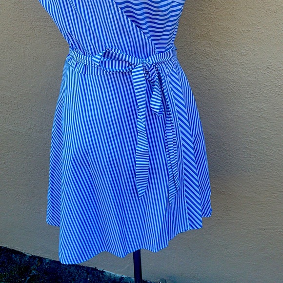 Vineyard Vine Grier Stripe Mix Wrap Wrap Dress - Picture 5 of 9
